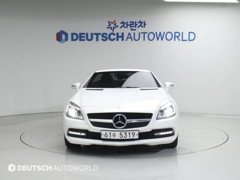 Mercedes-Benz SLK-Class