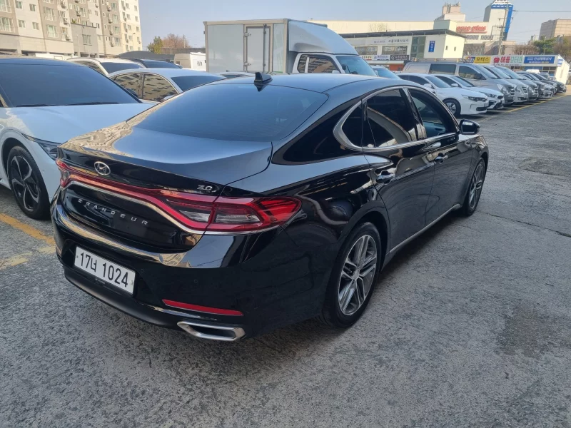 Hyundai Grandeur