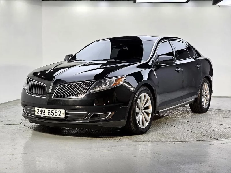 Lincoln MKS