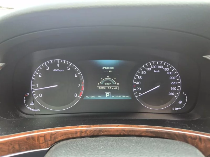 Hyundai Equus
