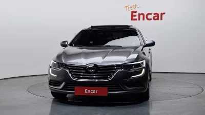 Renault SM6