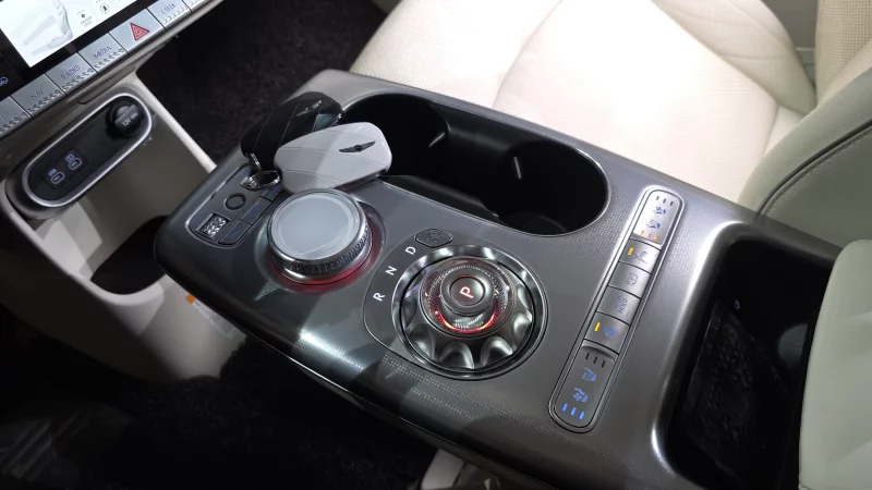 Genesis GV60