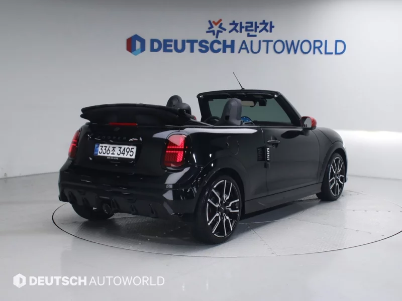 MINI Cooper Convertible