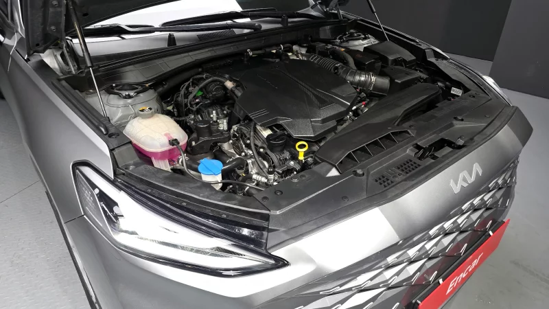 Kia K8