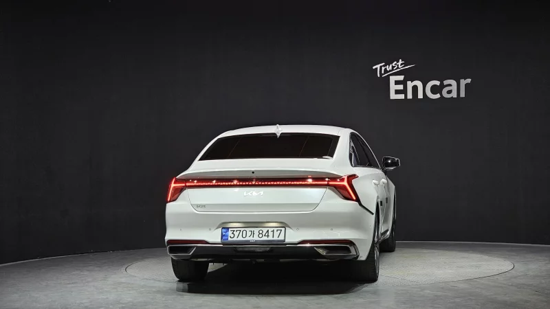 Kia K8