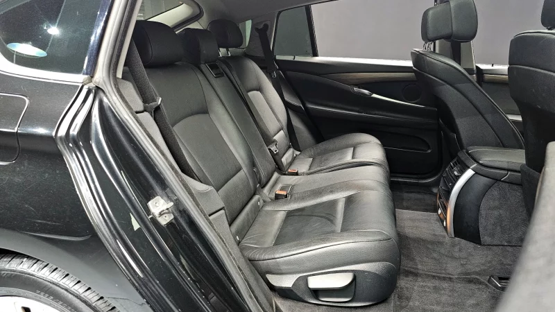 BMW 5-Series Gran Turismo