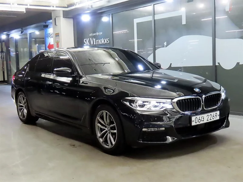 BMW 5-Series