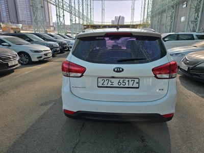 Kia Carens