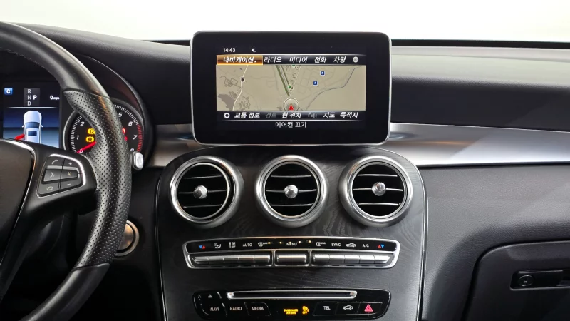 Mercedes-Benz GLC-Class