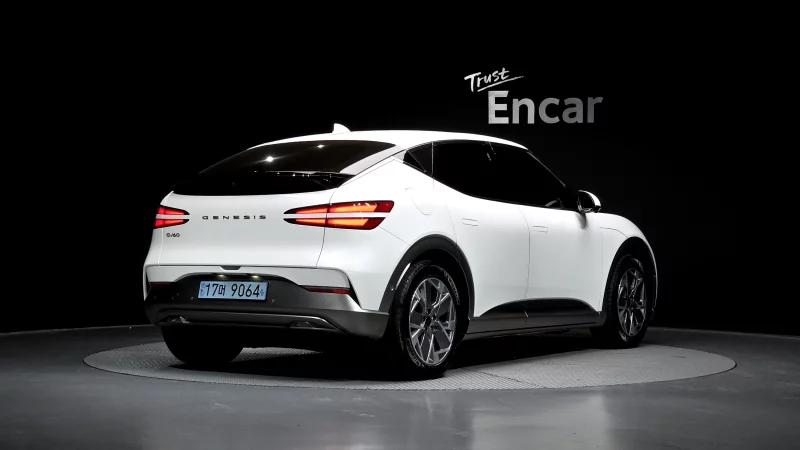Genesis GV60