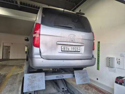 Hyundai Grand Starex