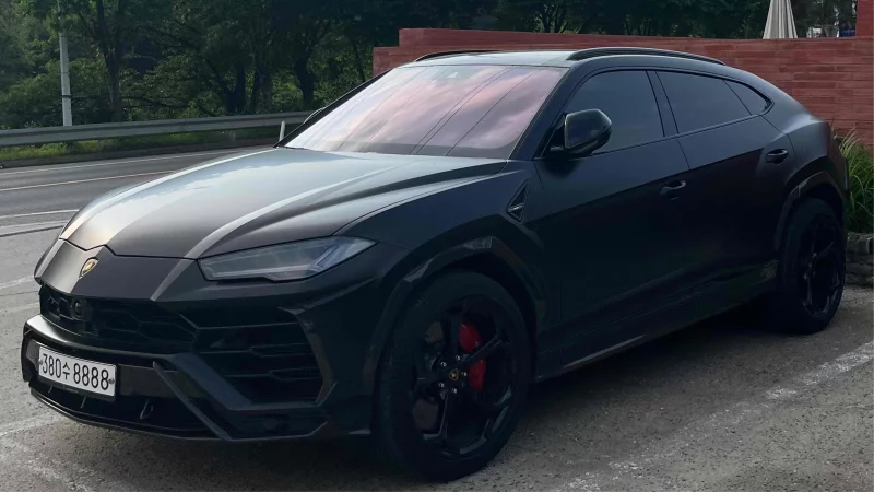 Lamborghini URUS