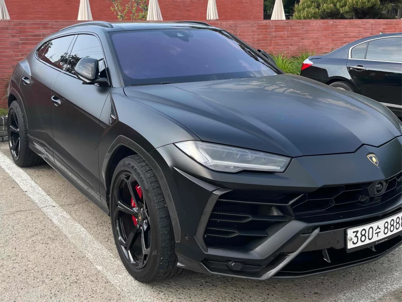 Lamborghini URUS