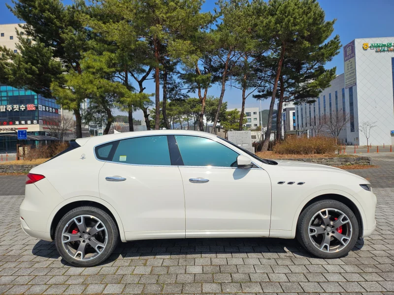 Maserati LEVANTE