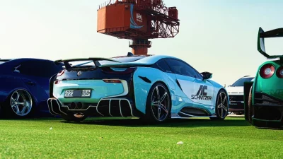 BMW i8