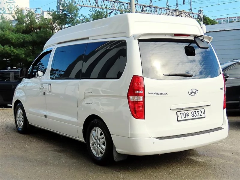 Hyundai Grand Starex