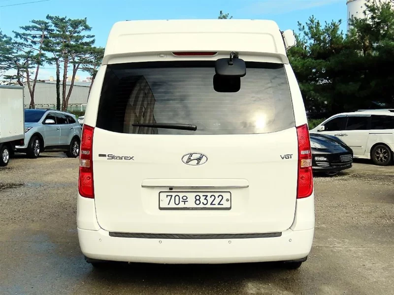Hyundai Grand Starex