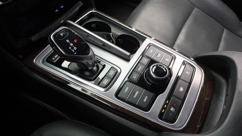 Hyundai Equus