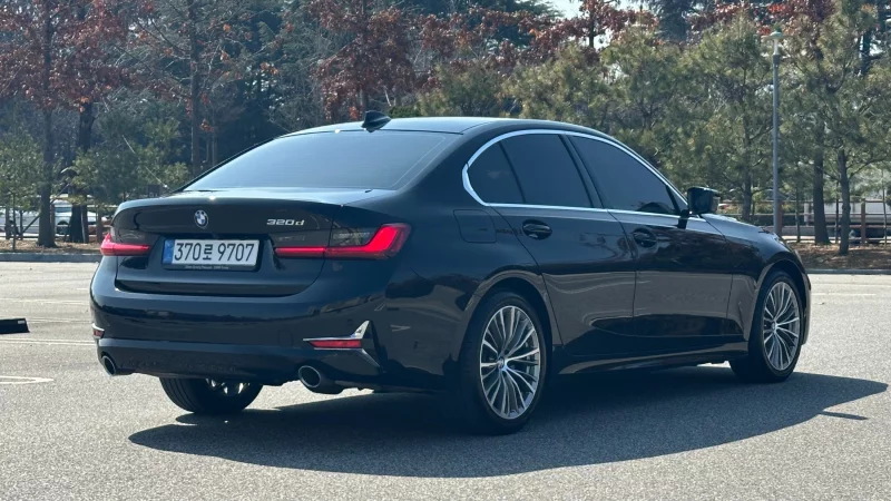 BMW 3-Series