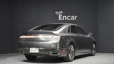 Lincoln MKZ