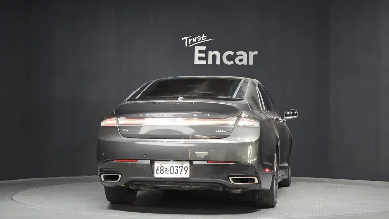 Lincoln MKZ