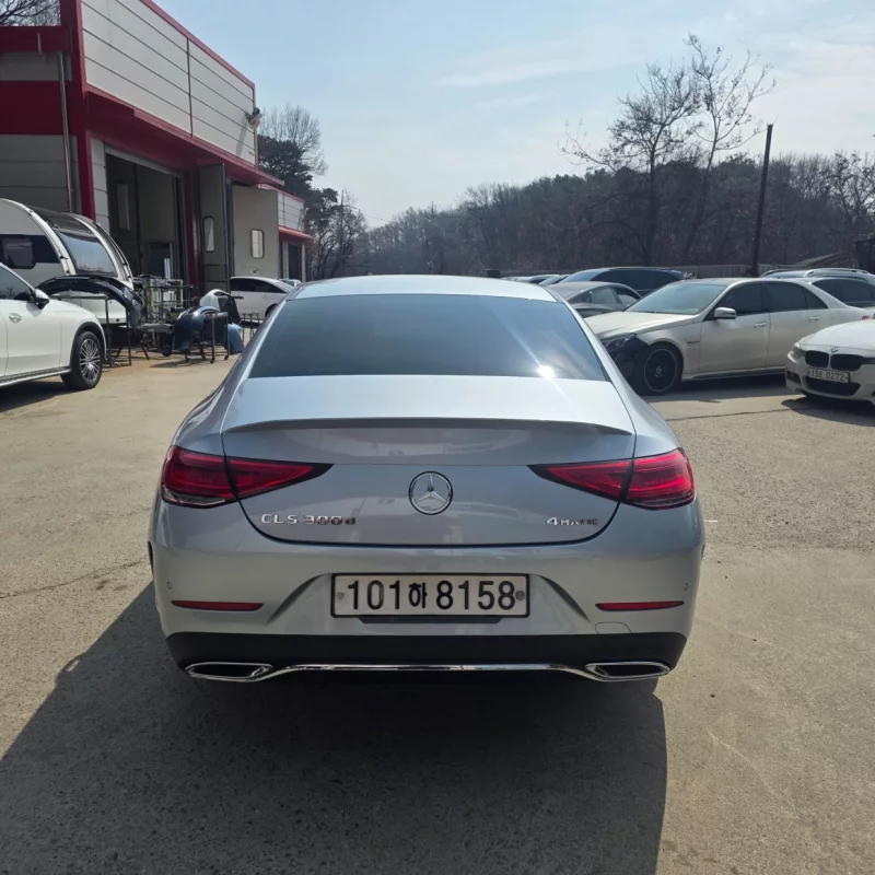 Mercedes-Benz CLS-Class