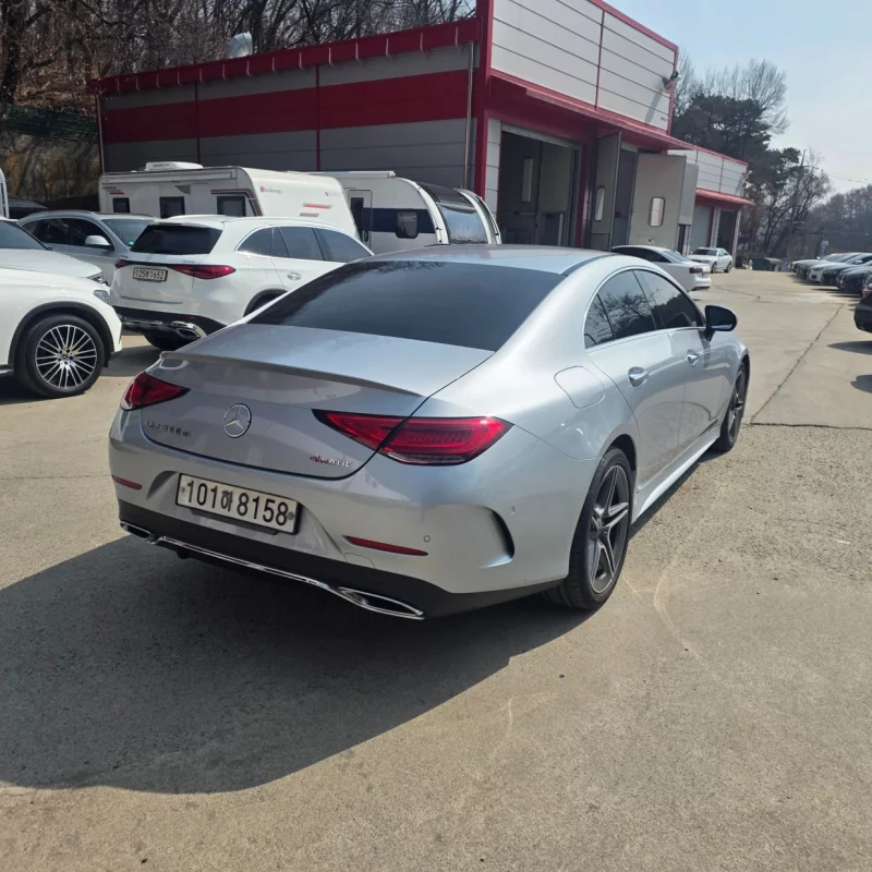 Mercedes-Benz CLS-Class