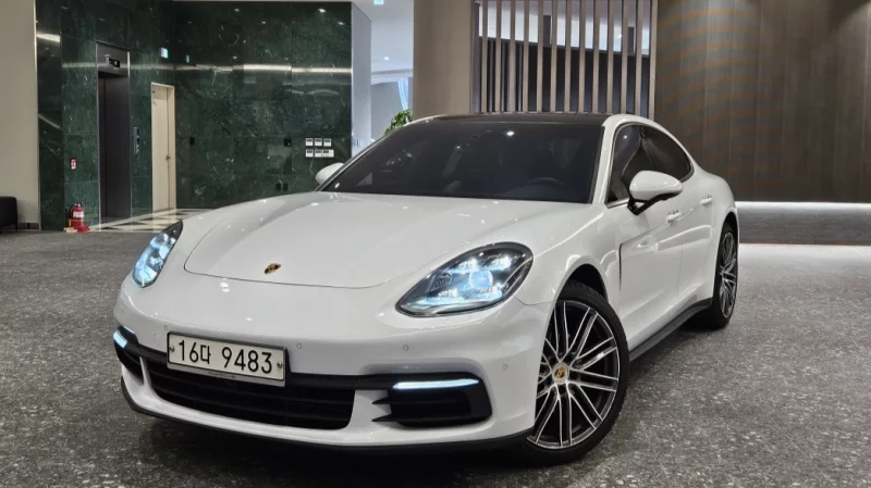 Porsche Panamera