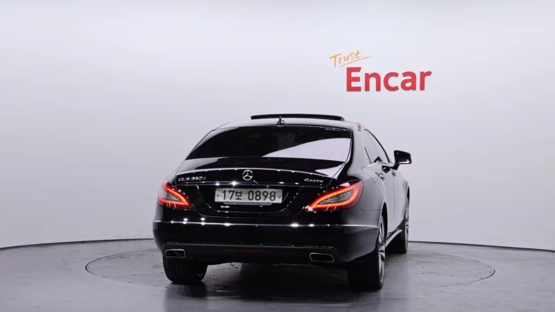 Mercedes-Benz CLS-Class