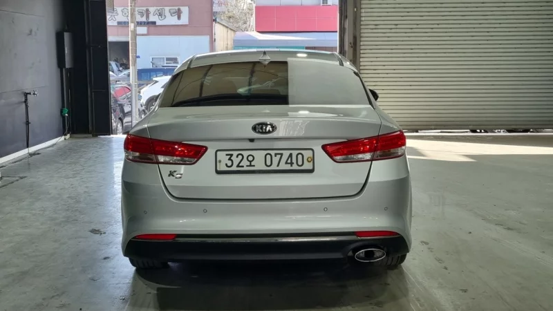 Kia K5