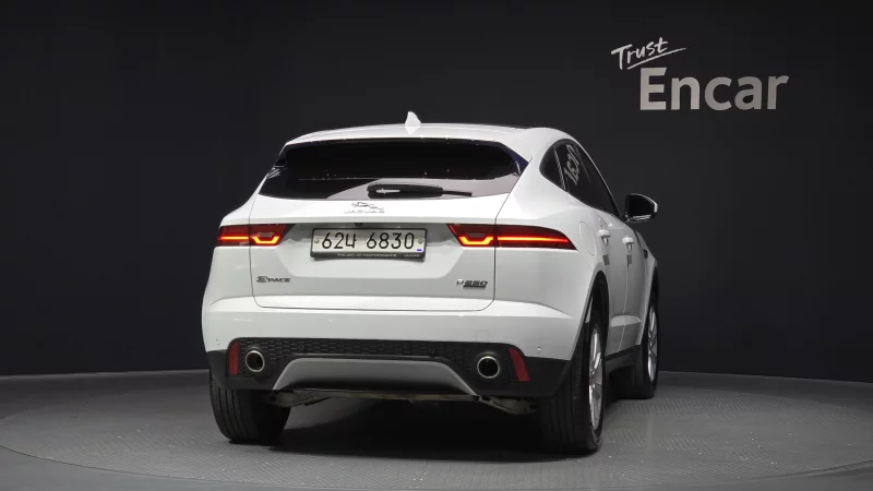 Jaguar E-PACE