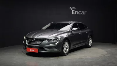 Renault SM6