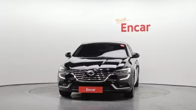 Renault SM6