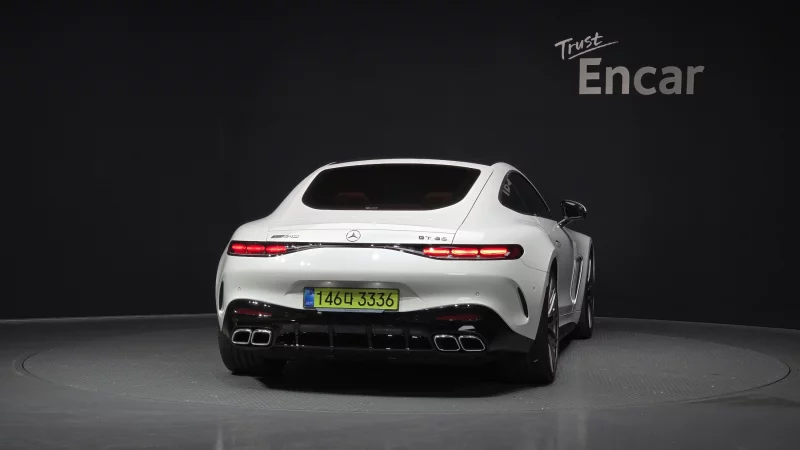 Mercedes-Benz AMG GT
