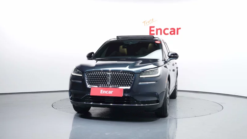 Lincoln Corsair