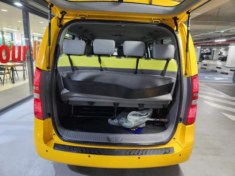 Hyundai Grand Starex
