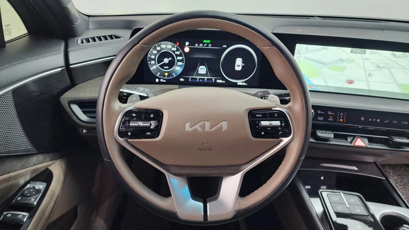 Kia K8