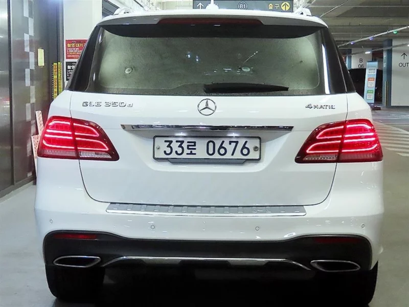 Mercedes-Benz GLE-Class