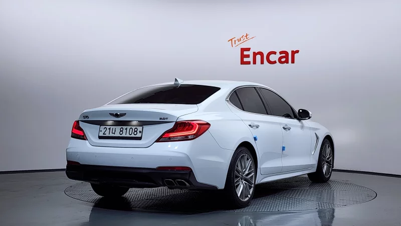 Genesis G70