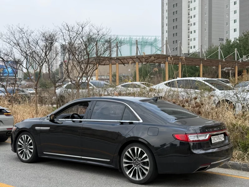 Lincoln CONTINENTAL