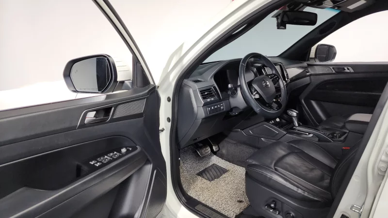 SsangYong Rexton Sports