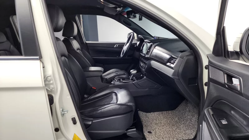 SsangYong Rexton Sports