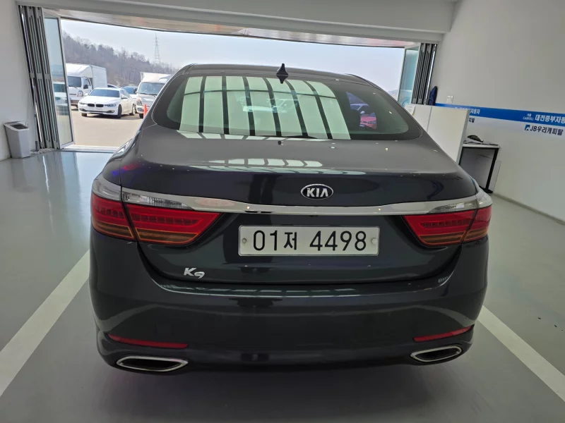 Kia K9