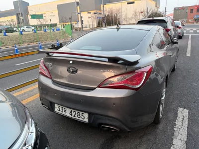 Hyundai Genesis