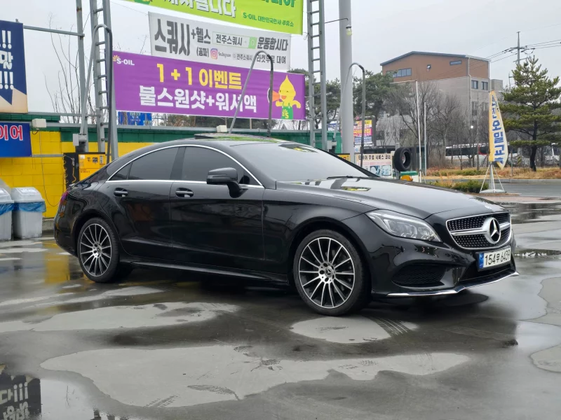 Mercedes-Benz CLS-Class