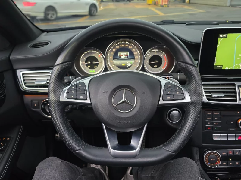 Mercedes-Benz CLS-Class