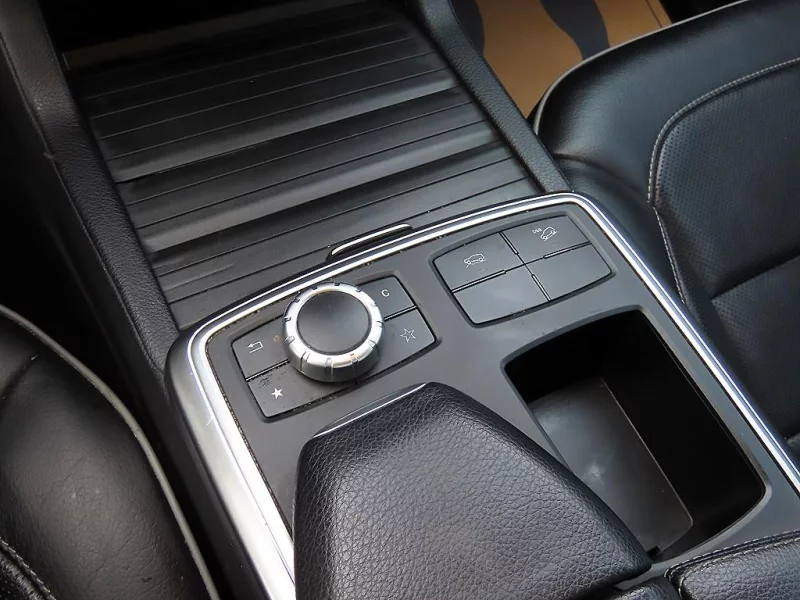 Mercedes-Benz M-class