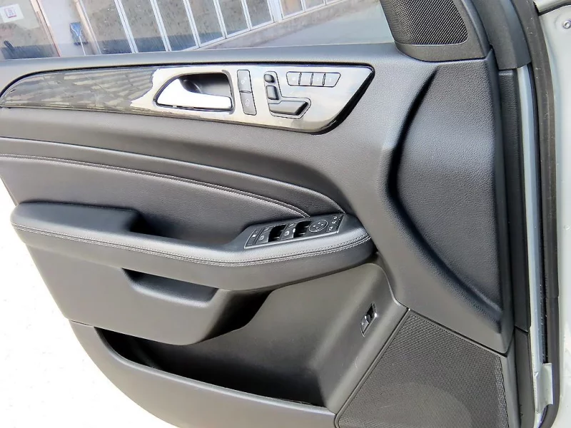 Mercedes-Benz M-class