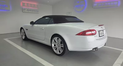 Jaguar XKR