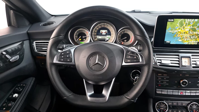 Mercedes-Benz CLS-Class